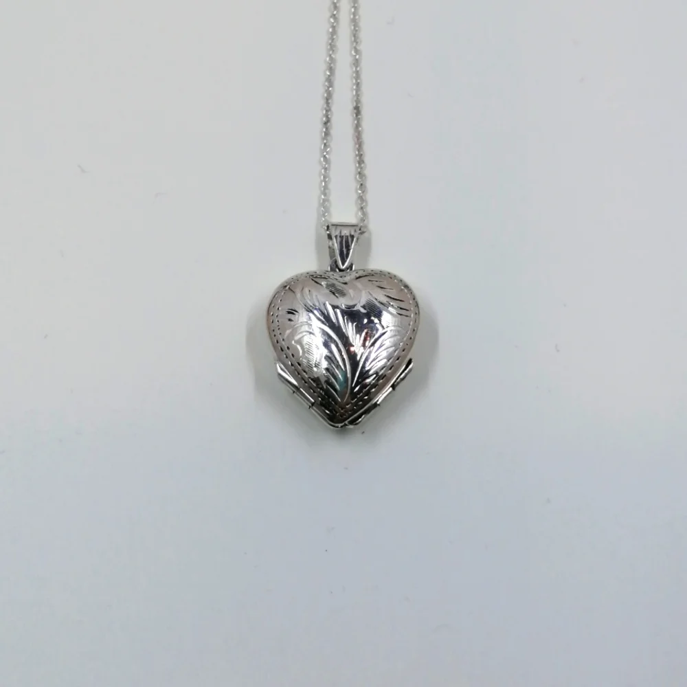 4 Part Heart Locket Necklace Vintage Sterling Silver, 18 Inch Chain NIB - Picture 6 of 12